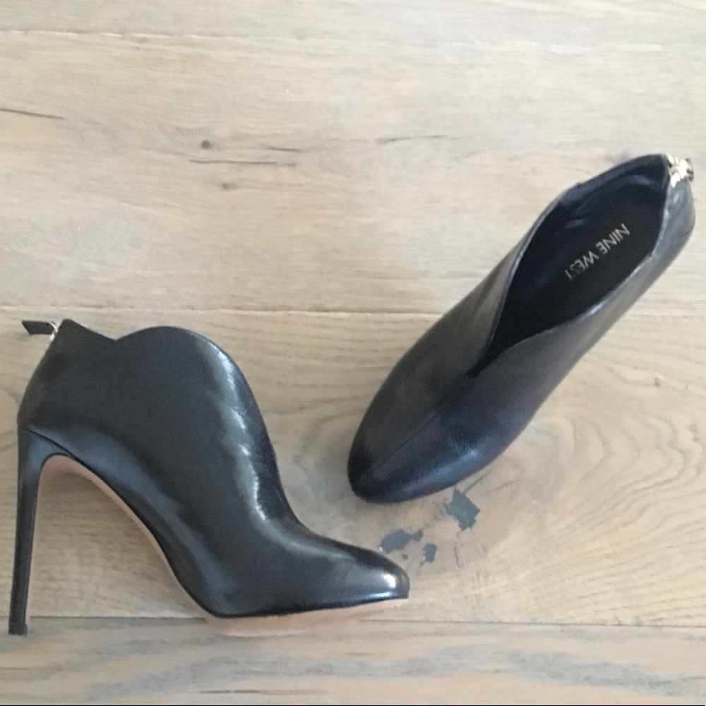 Nine West Ankle Bootie